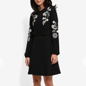 🌸NWT TOPSHOP SUPER SOFT EMBROIDERED BOHO DRESS!